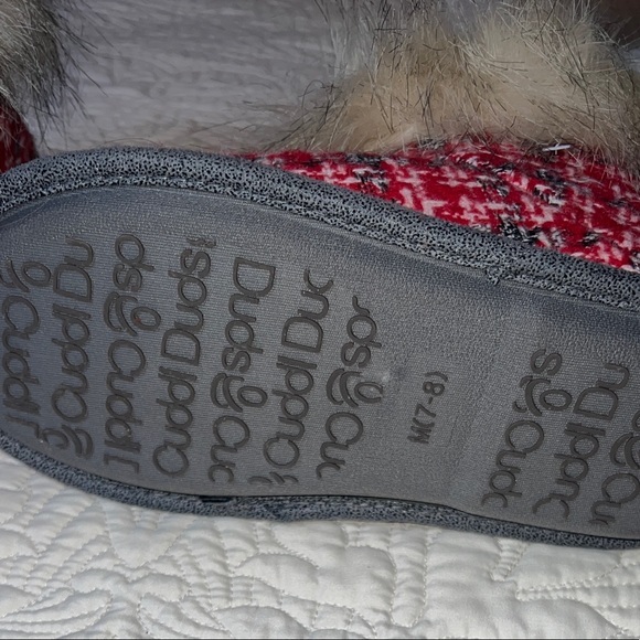 NWOT comfy shoes for colder days🥶🥶 - Picture 4 of 4